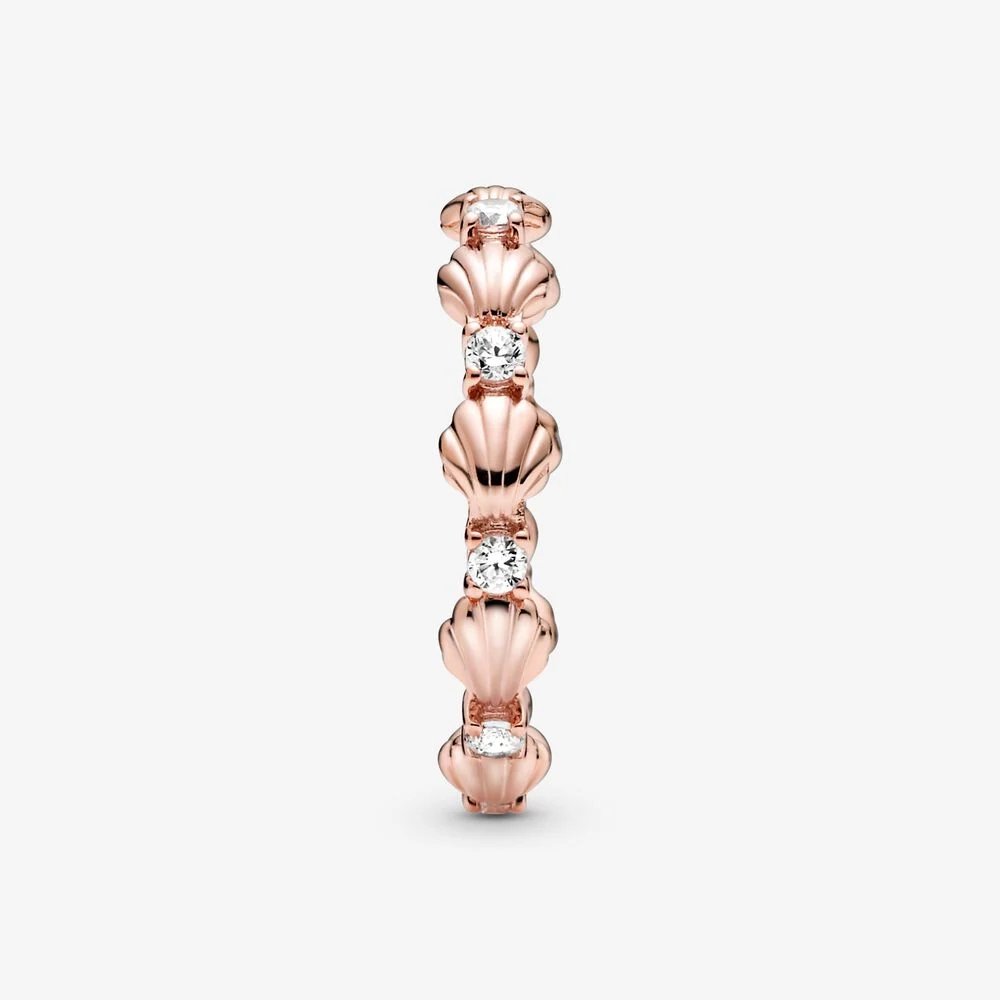 Anello a fascia con conchiglie scintillante