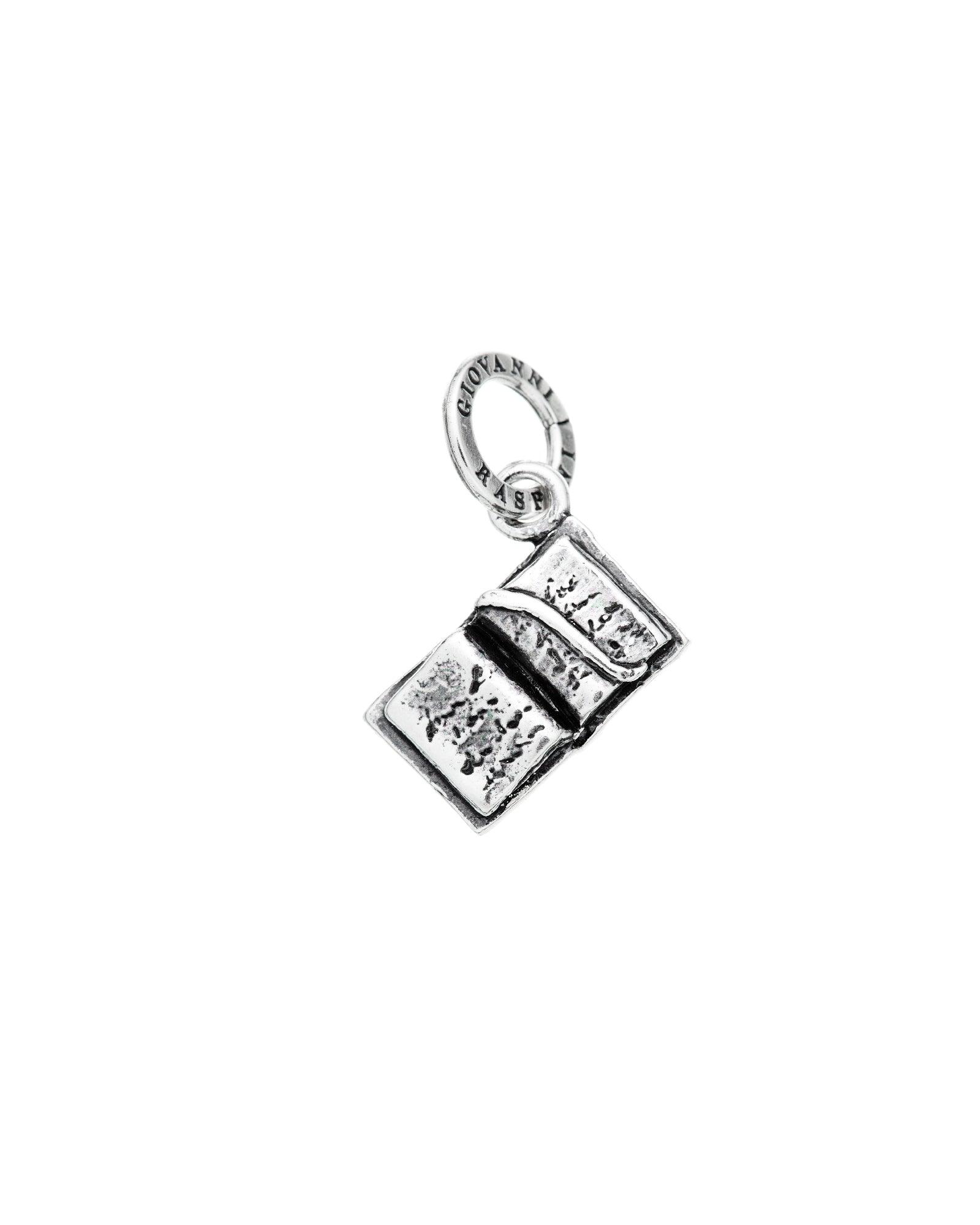 Charm Libro