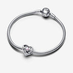 Charm Openwork Mom