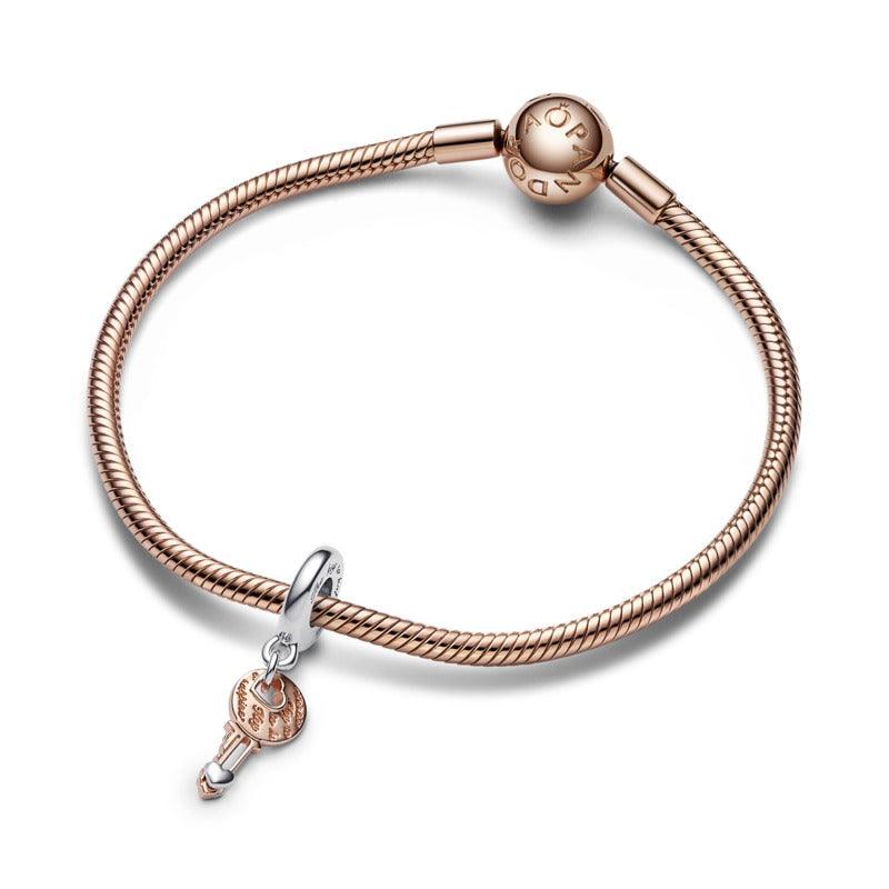 Charm Pendente Chiave della Felicità con Cuore scorrevole