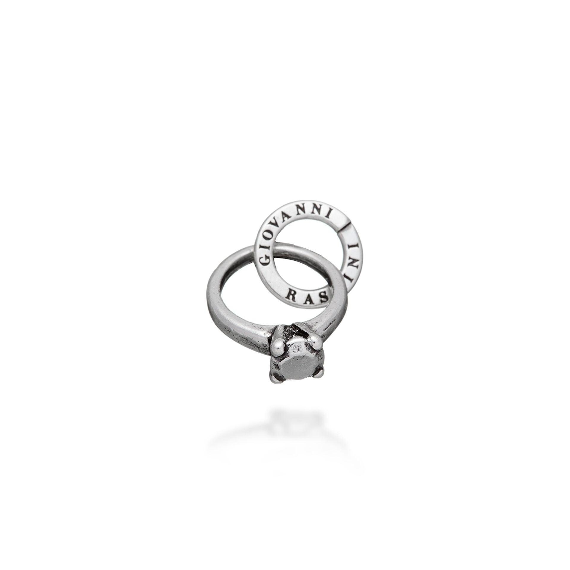 Charm Solitario